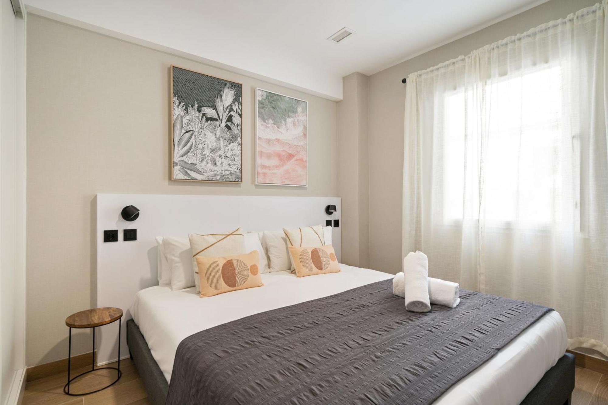 Dobo Madrid Cabrera Extérieur photo