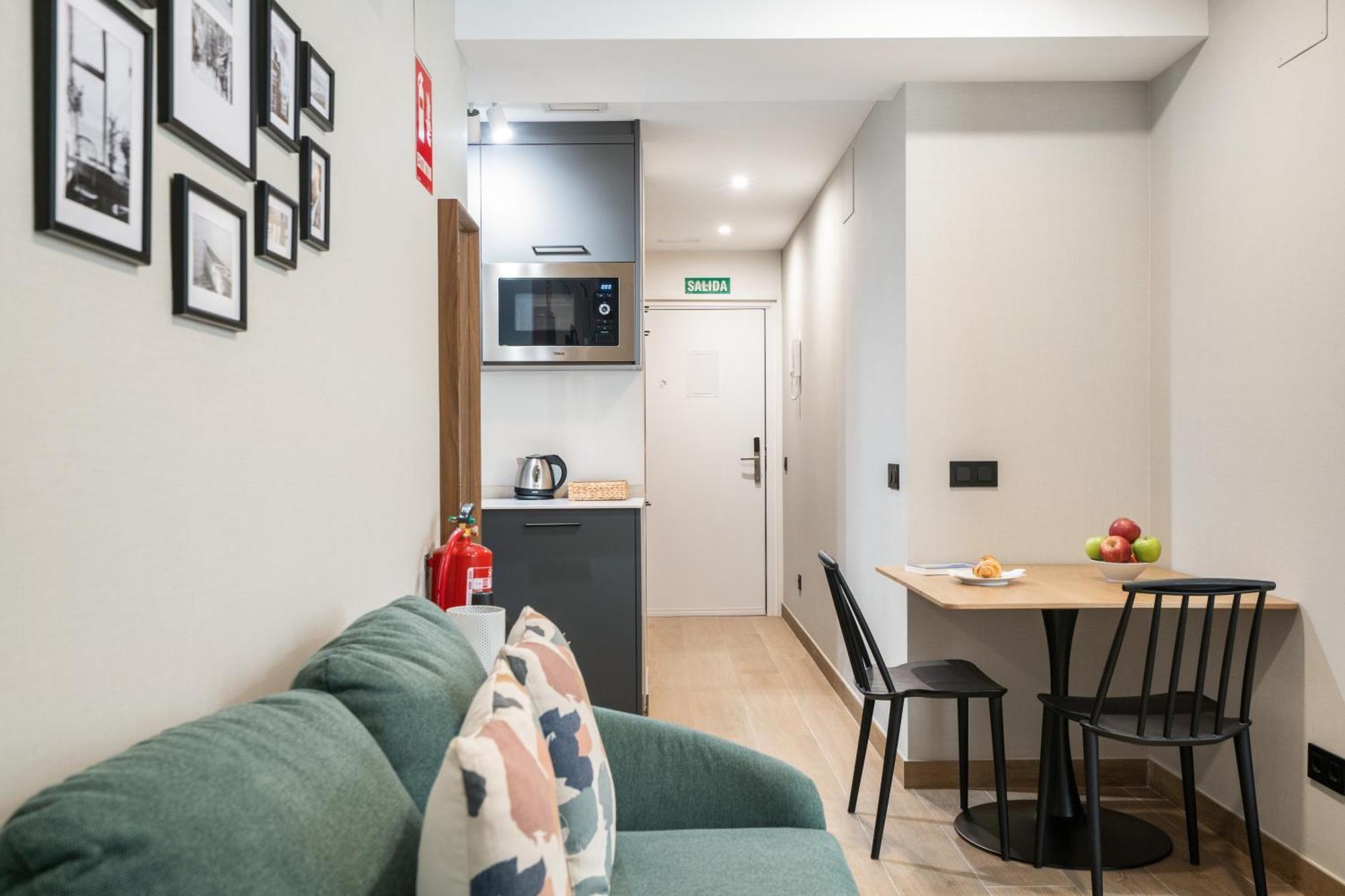 Dobo Madrid Cabrera Chambre photo